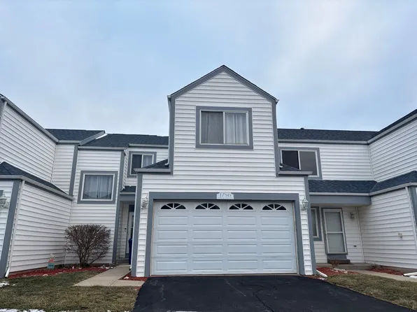 1756 Waters Edge Dr, Minooka, IL 60447