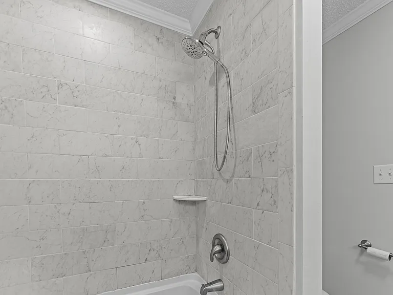 2211 Steeple Chase Dr — Photo 34