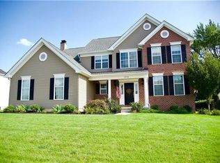 7356 Green Hill Dr, Macungie, PA 18062
