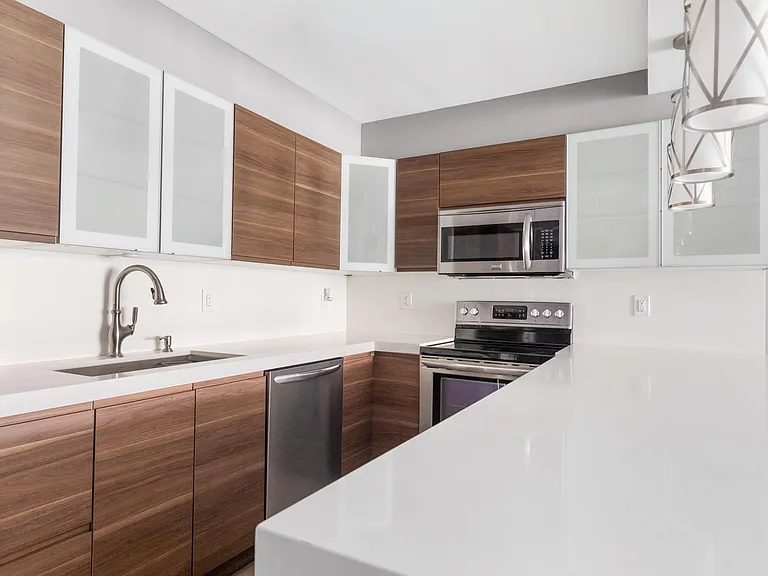 19380 Collins Ave #1527 — Photo 13