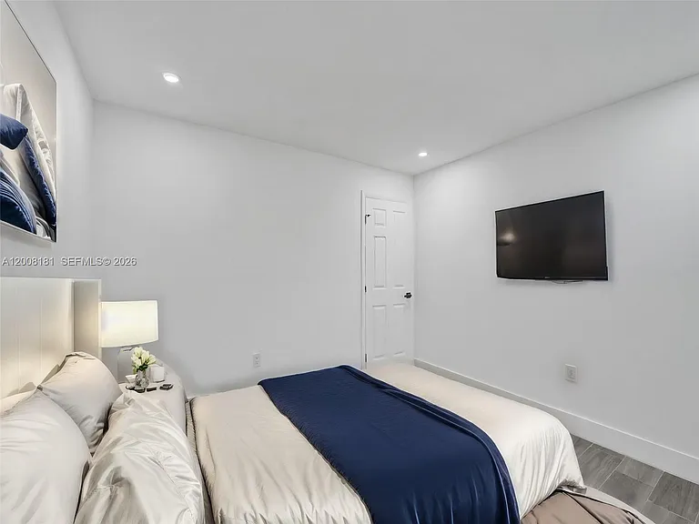 5740 Mayo St #0 — Photo 4