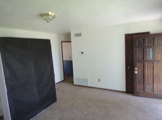 6892 E 138th Rd, Holdenville, OK 74848