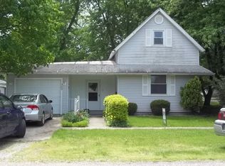 309 W Jackson Ave, Chrisman, IL 61924