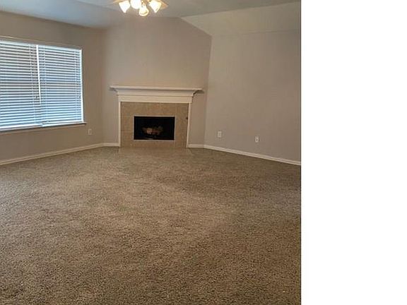3rd image of 317 Ferndale Dr