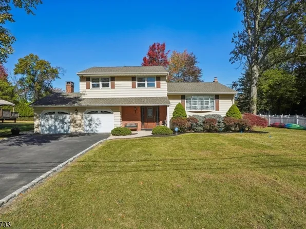 7 Partridge Ct, Parsippany-Troy Hills Twp., NJ 07054