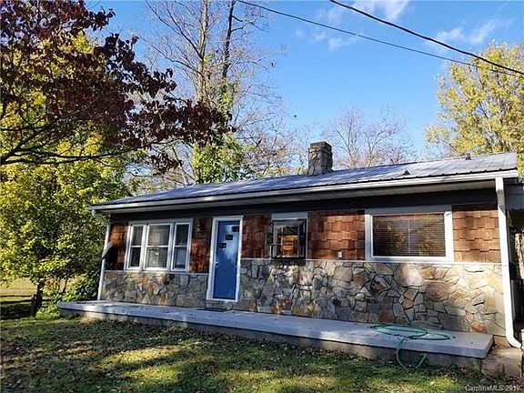 2nd image of 217 Florence St