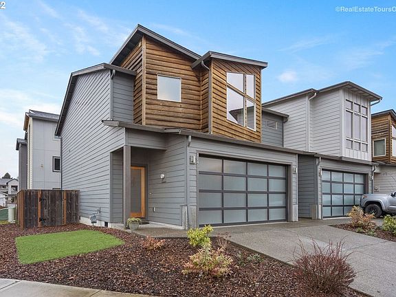2nd image of 11400 NE 122nd Pl