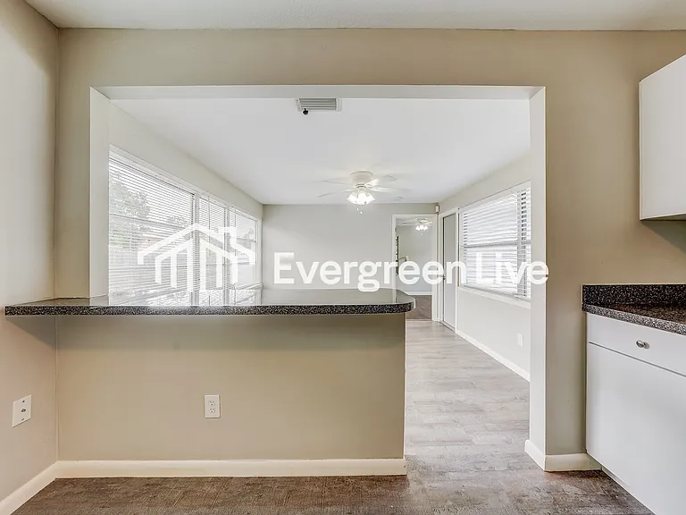 4501 Dr Martin Luther King Jr St N — Photo 7