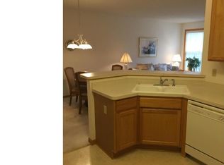 1945 Bluestem Ln, Shoreview, MN 55126