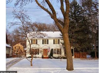 1611 E River Pkwy, Minneapolis, MN 55414