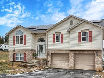 201 Overview Cir W, Red Lion, PA, 17356