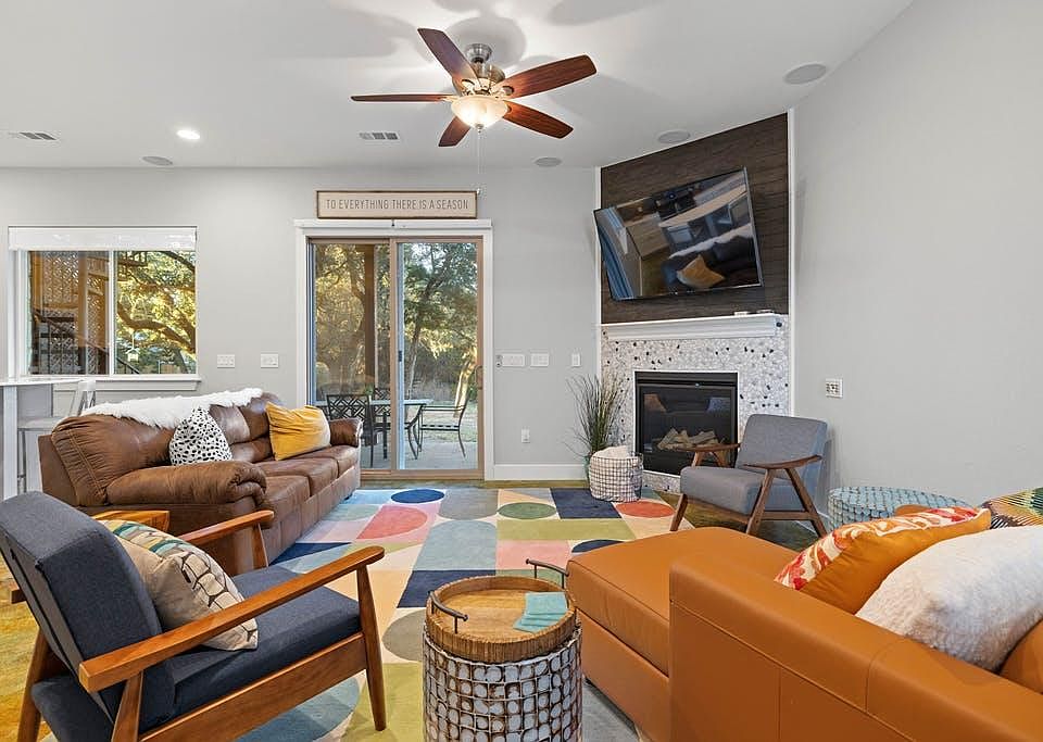 1st image of 4001 Paloma Cir Unit A