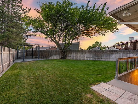 2nd image of 4840 S Quailstone Cir