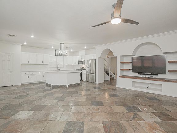 3rd image of 2313 Saddlebill Ct