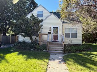 713 Clark St, Lansing, MI 48906