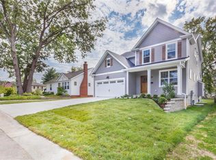 915 Des Peres Dr, Saint Louis, MO