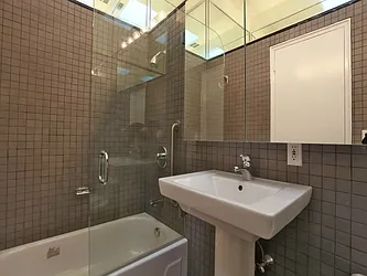 Rented by Sotheby's International Realty