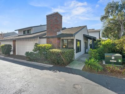 8222 Caminito Modena, La Jolla, CA, 92037