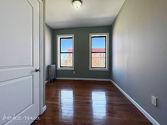 4th image of 498 W 159th St #11E