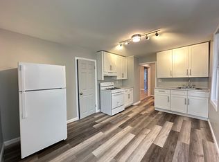 197 Gates Ave #1E, Jersey City, NJ 07305