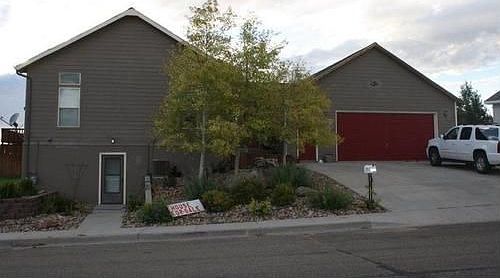 3rd image of 1199 Yuma Dr