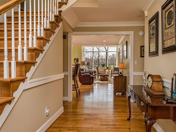 2nd image of 4966 Ashwyck Pl