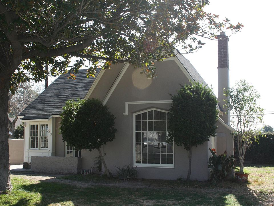 Cottage Style early 20th Century Home