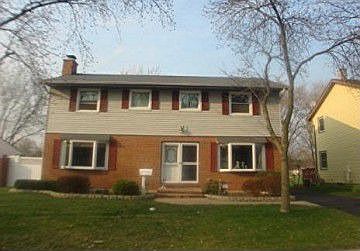 2nd image of 2302 Oak Ln