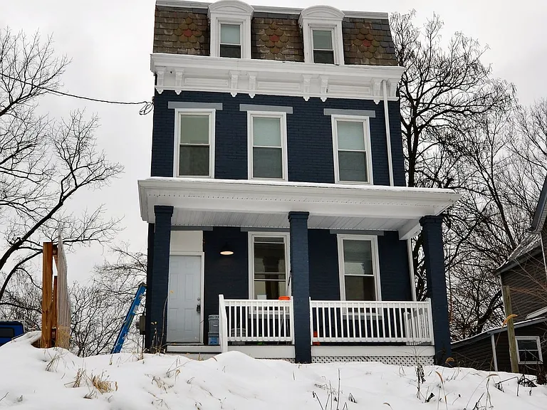3611 Newton Ave — Photo 16