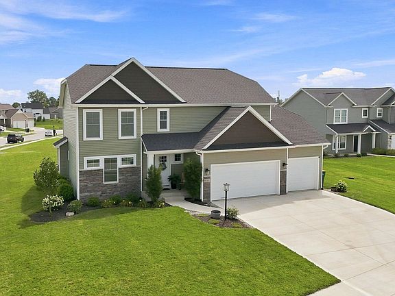 2nd image of 1068 Matteoti Ct