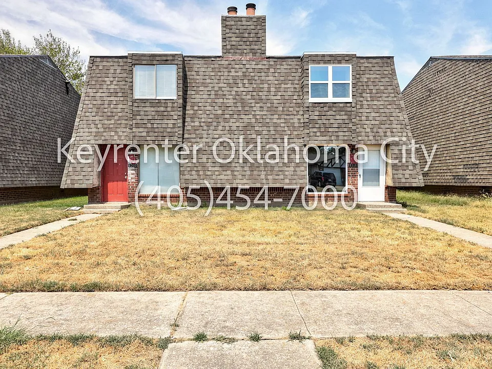 1311 Eastgate Dr