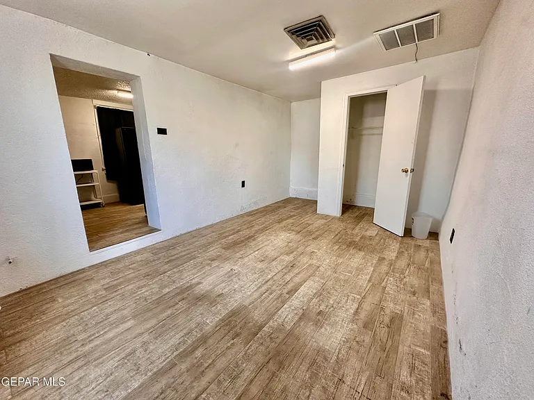 504 Cincinnati Ave #REAR — Photo 8