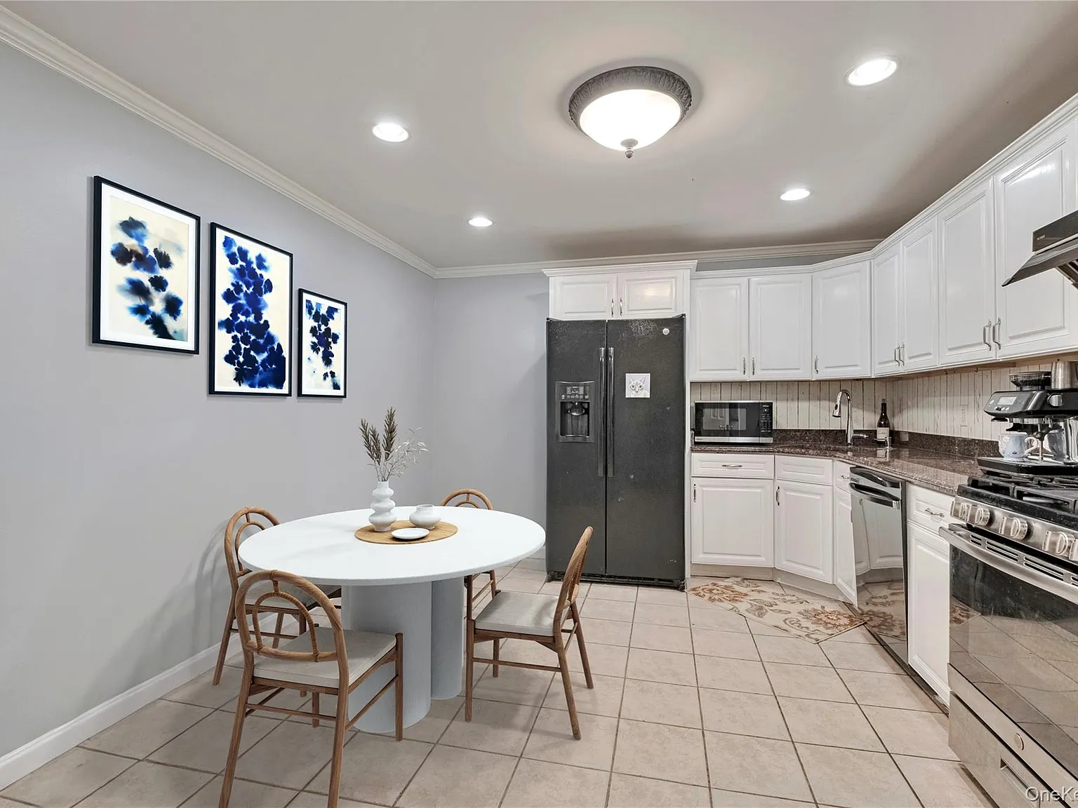 2 bed, 2.0 bath, 1500 sqft, $4,600 — Photo 4
