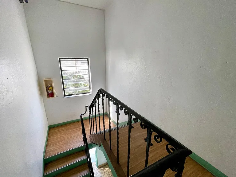 411 Meridian Ave #7 — Photo 10