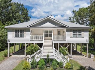8346 Chisolm Plantation Rd, Edisto Island, SC 29438
