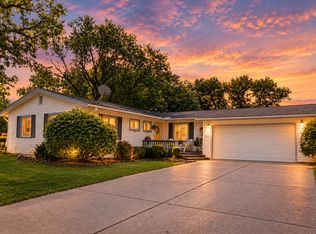 225 Forest Park Pl, Ottawa, IL 61350