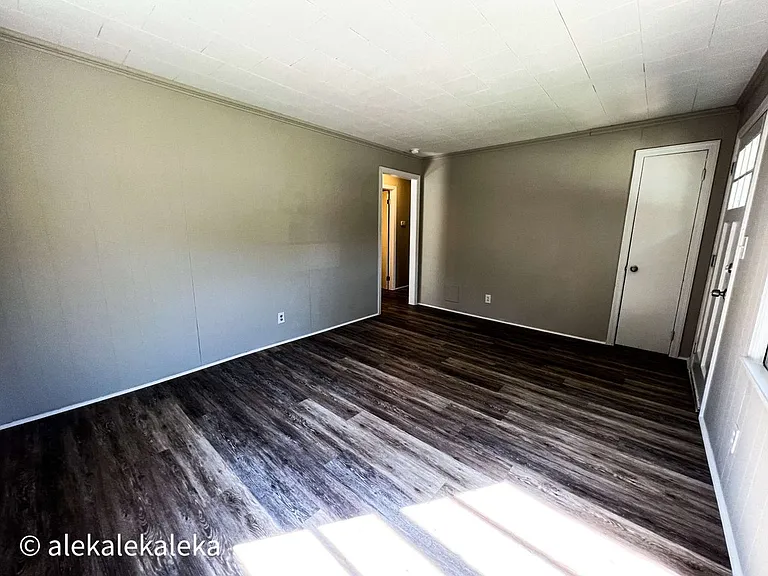 1006 E Devonshire St — Photo 10