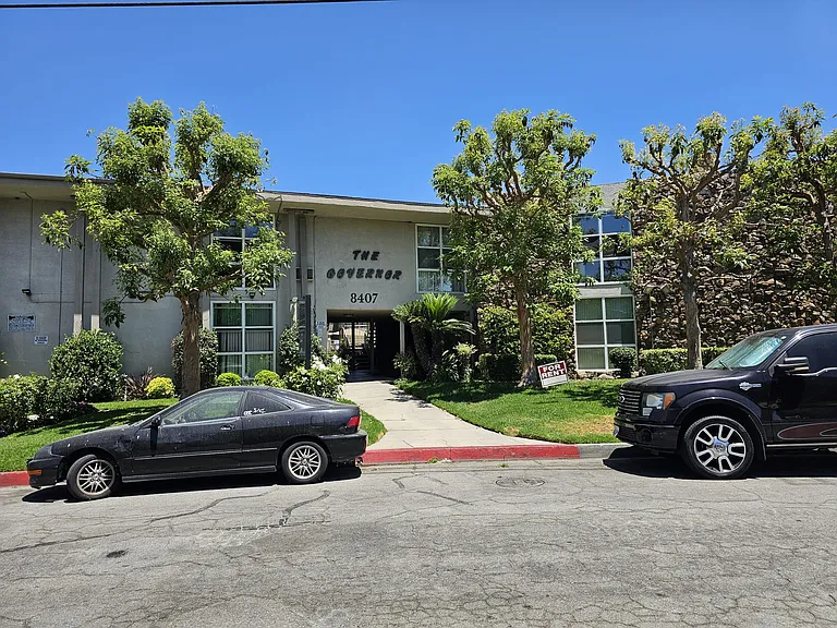 The Governor Apartments — Photo 21