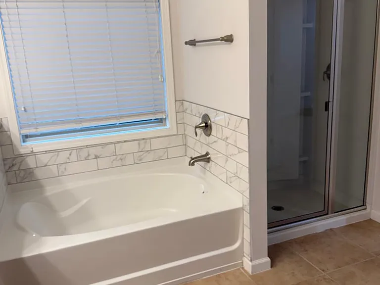 2124 Greencrest Cir — Photo 18