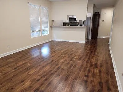 3 bed, 3.5 bath, 1800 sqft, $2,625 — Photo 1