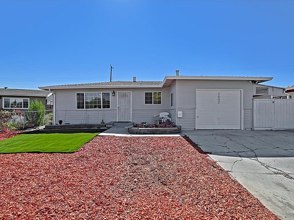 2nd image of 2602 Painted Rock Dr