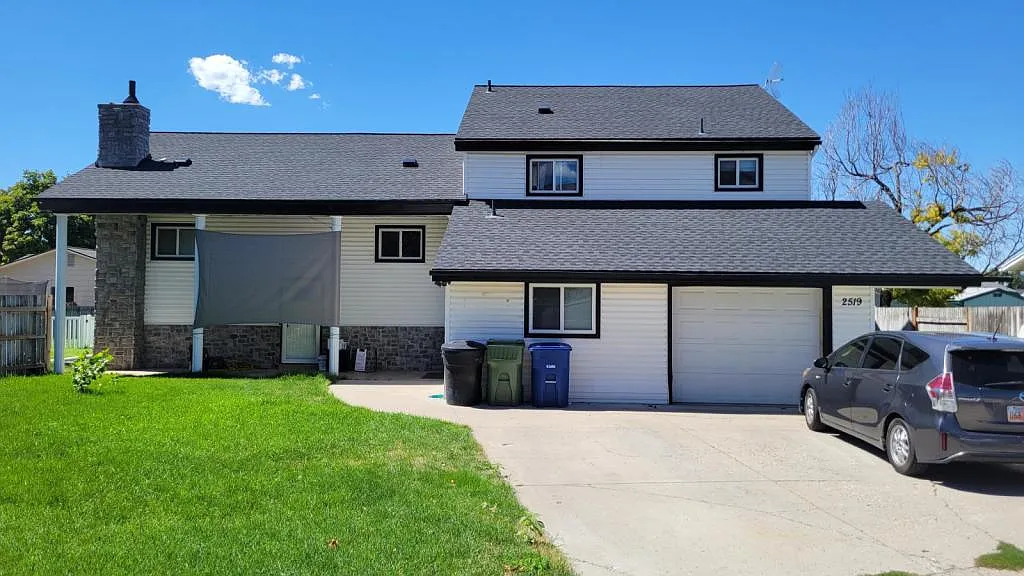 2519 N 330 E — Photo 1
