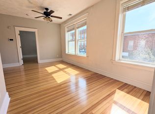 3313 Meramec St, Saint Louis, MO 63118