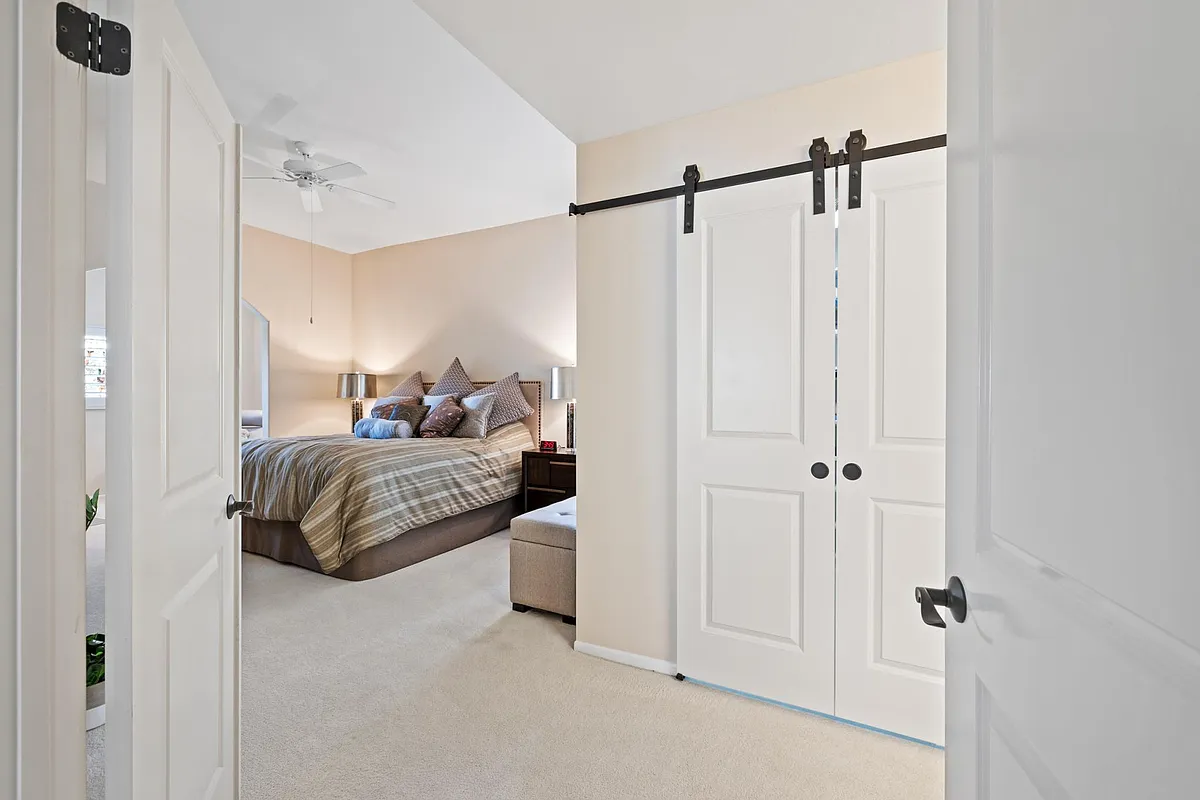 Building Photo - 73465 Irontree Dr