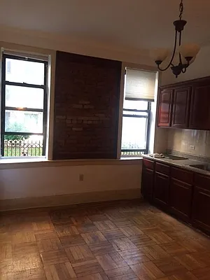 Rented by Camelot Realty Group | media 21