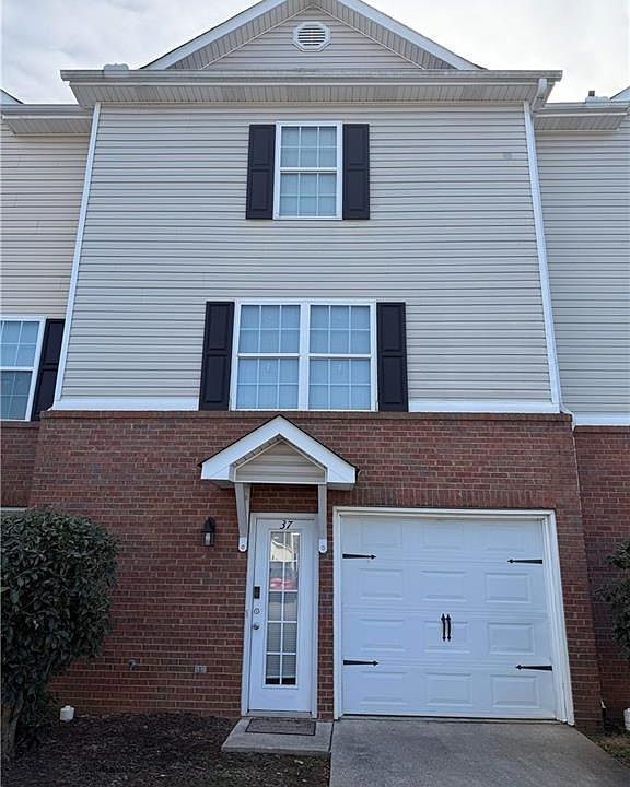1st image of 37 Middlebrook Dr