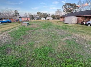 306 W 9th St, Donaldsonville, LA 70346