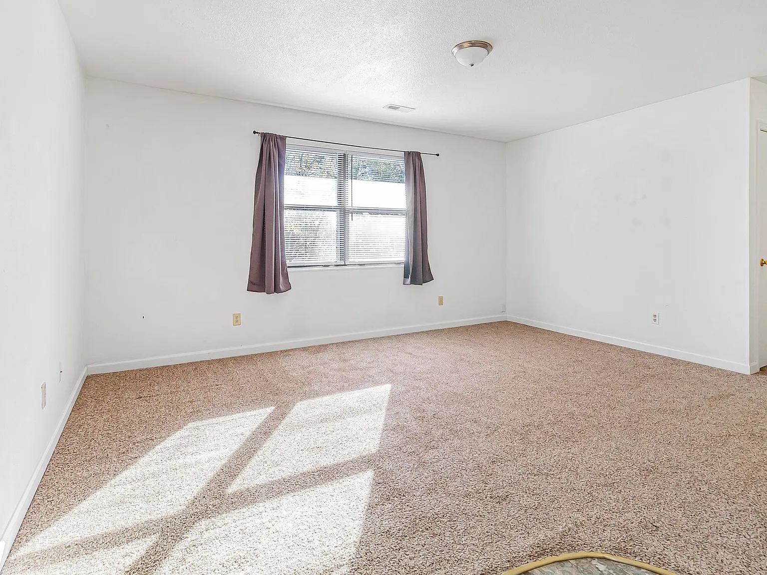 420 Franklin St, Warrensburg, MO 64093 - 4 — Photo 3