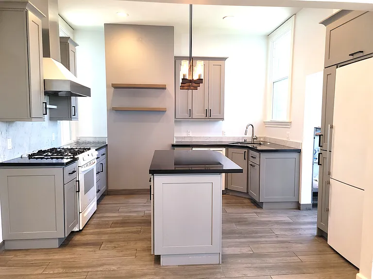 1123 Guerrero St #1123B — Photo 2