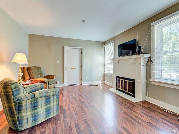 2nd image of 2207 Alameda Ave